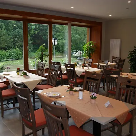 Hotel Restaurant Muckensee 3*
