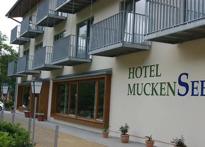 Hotel Restaurant Muckensee 3*